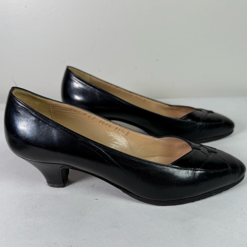 Vintage authentic Gucci black leather 2in heels pumps shoes slip on size 34.5 - Picture 10 of 17